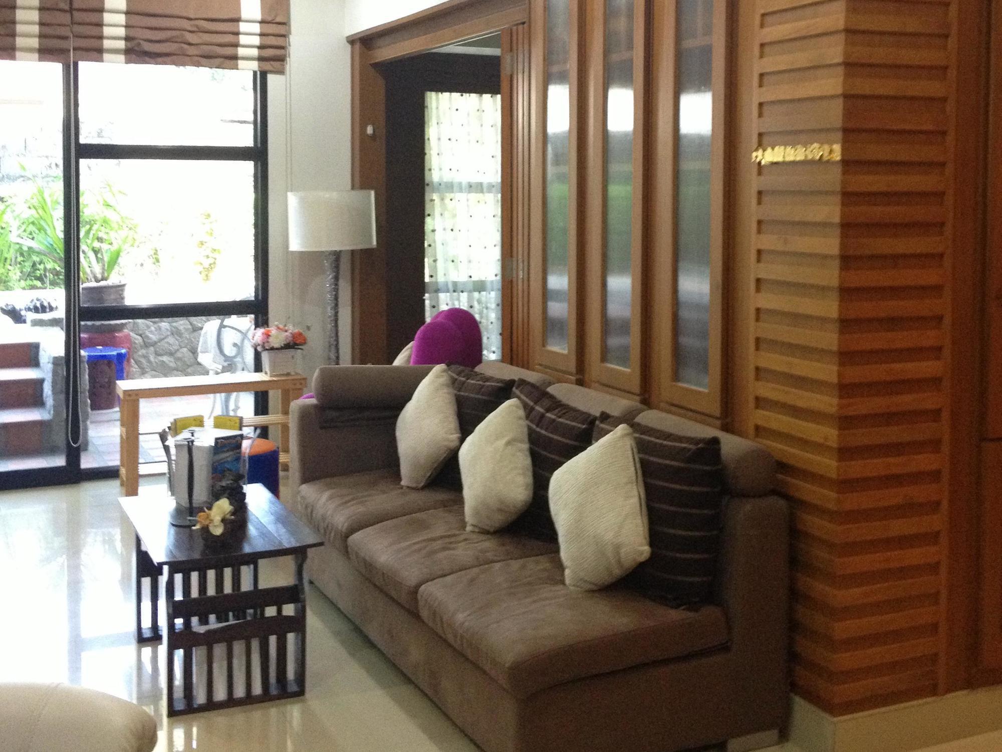 Ruankeaw Homestay Nai Harn Exteriér fotografie