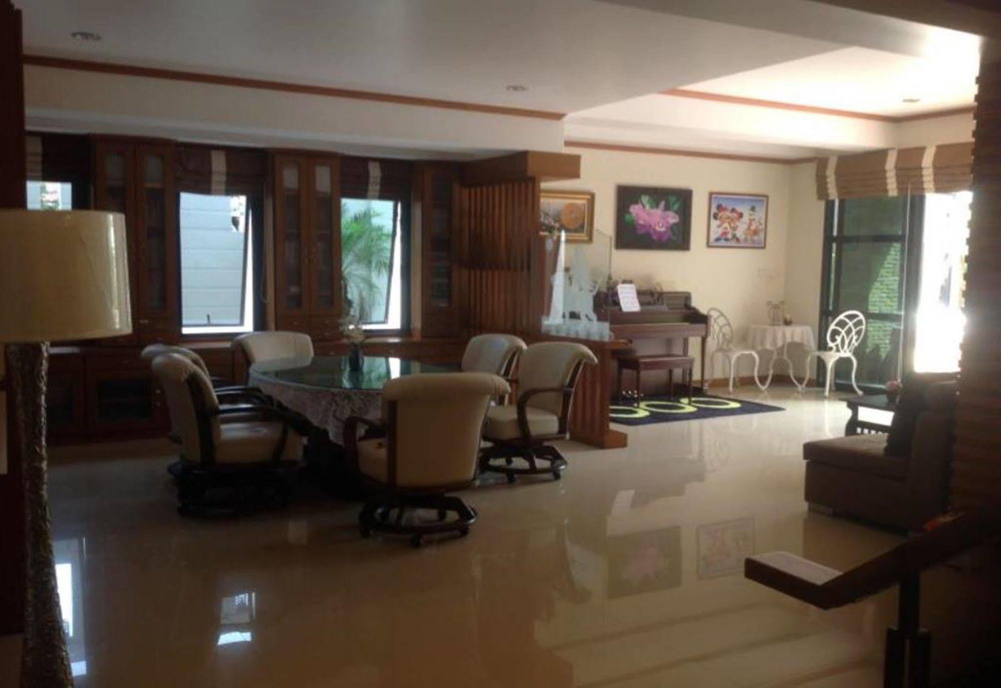 Ruankeaw Homestay Nai Harn Exteriér fotografie